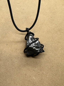 Wired Elite Shungite Crystal Necklace 5