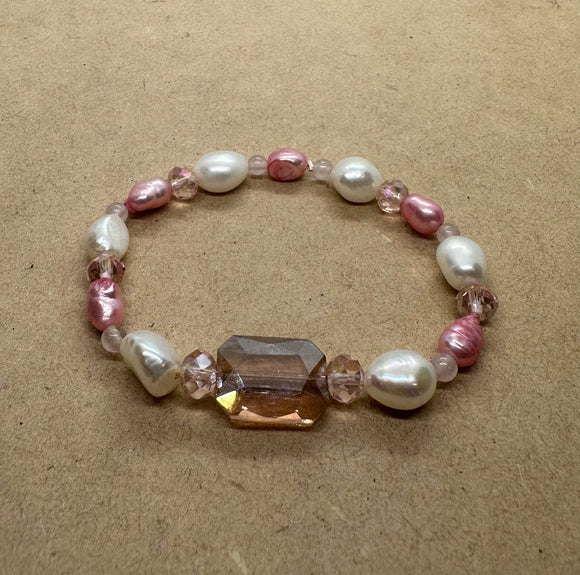 Pink and White Pearl Bracelet